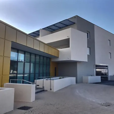 Pavillon Pour 4 Personnes + Bébé Villa Valras-Plage